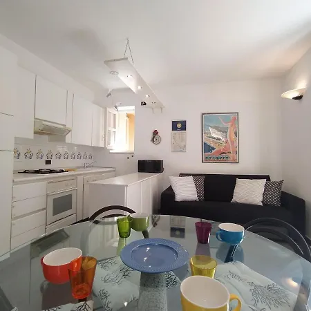 Corsini House * 레반토